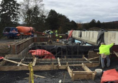 Pouring Walls at Cafe Yard